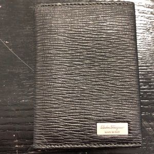 Farragamo pocket organizer